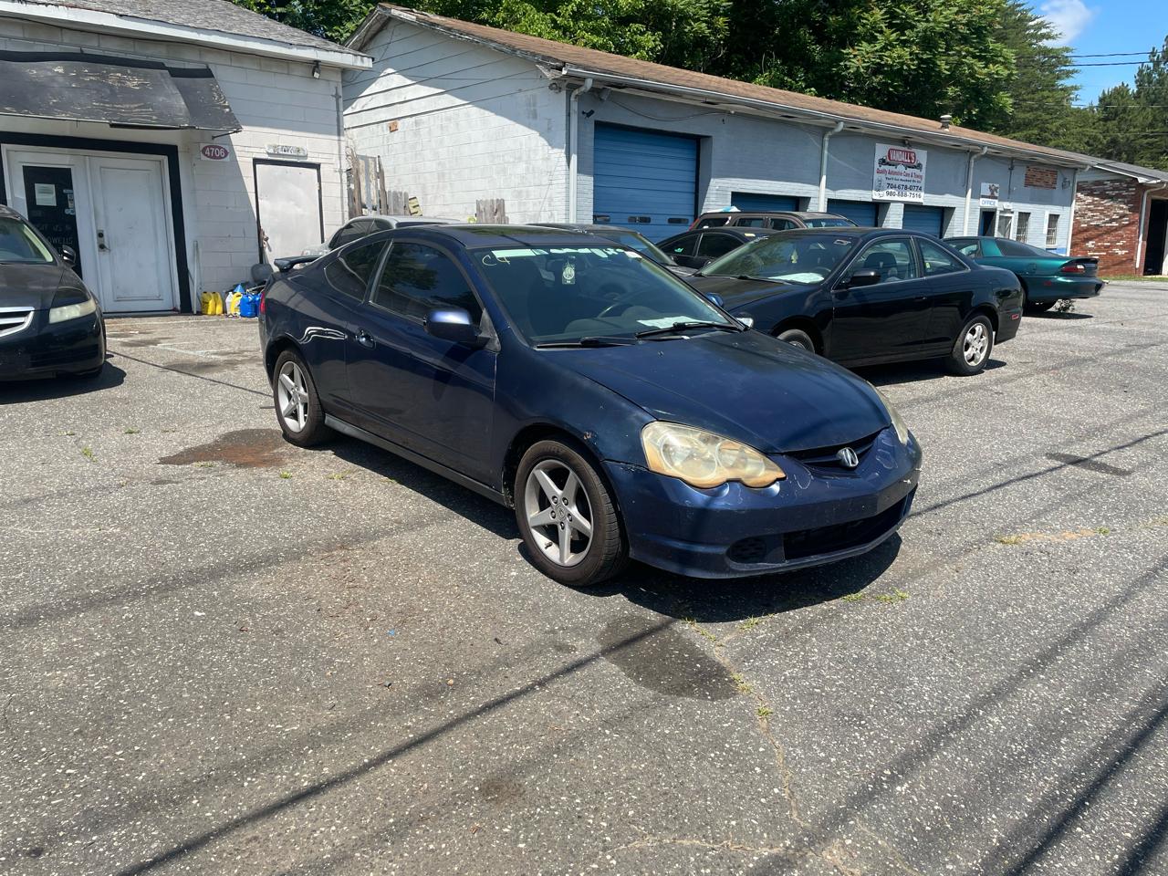 2004 Acura RSX Coupe with 5-speed AT