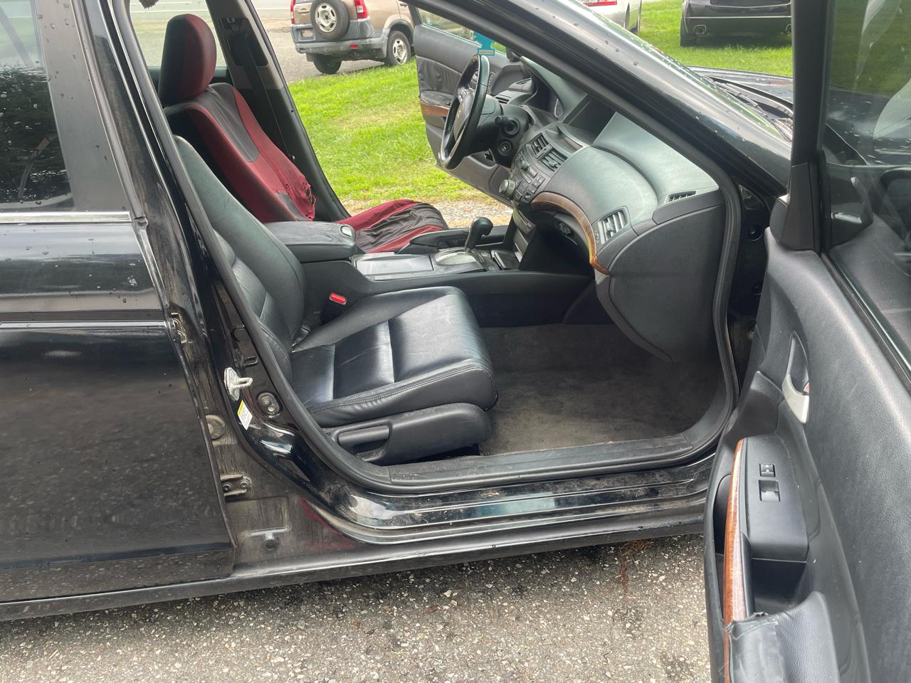 Honda Accord EX-L Sedan AT 2011