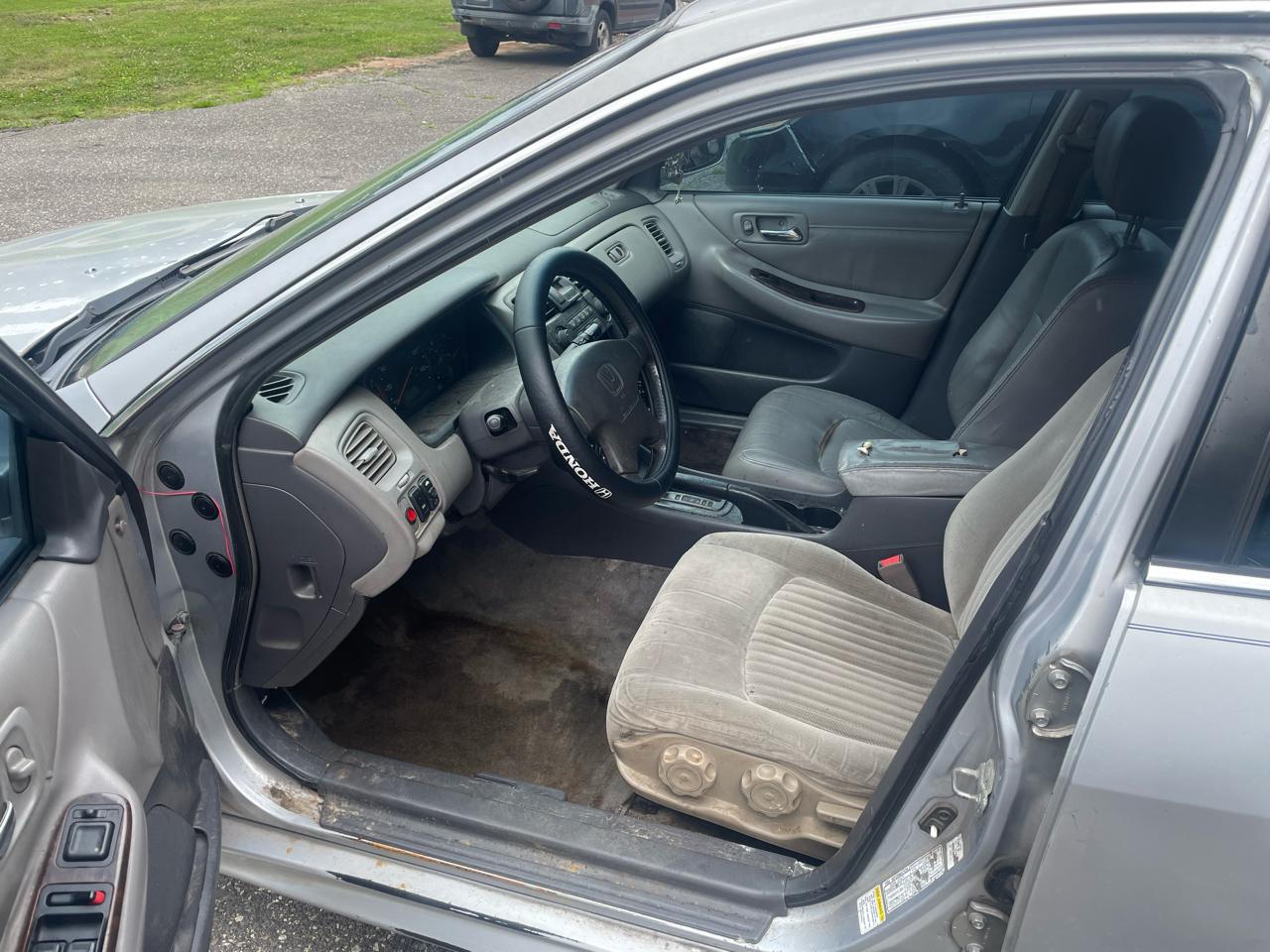 Honda Accord EX Sedan with Leather 2001