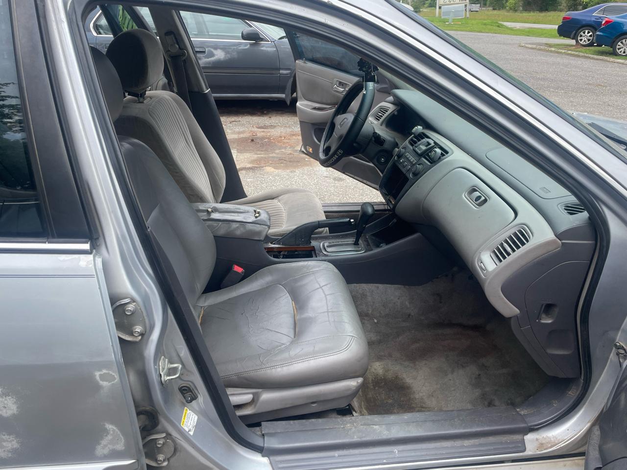Honda Accord EX Sedan with Leather 2001