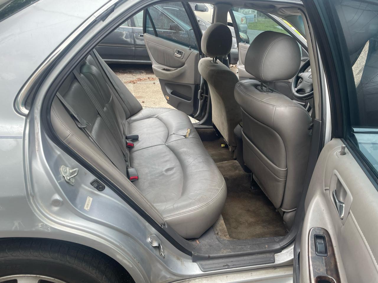 Honda Accord EX Sedan with Leather 2001