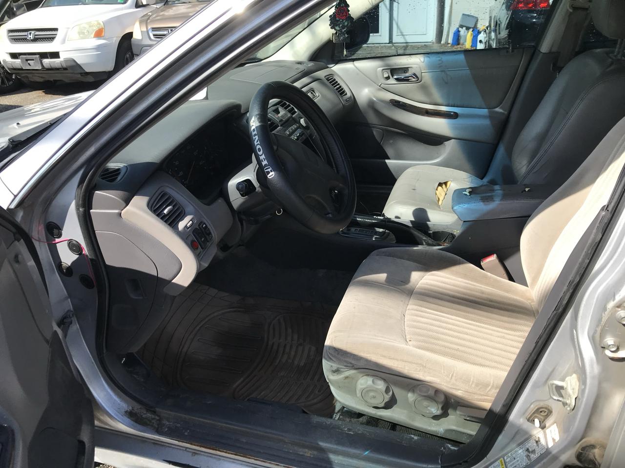 Honda Accord EX Sedan with Leather 2001