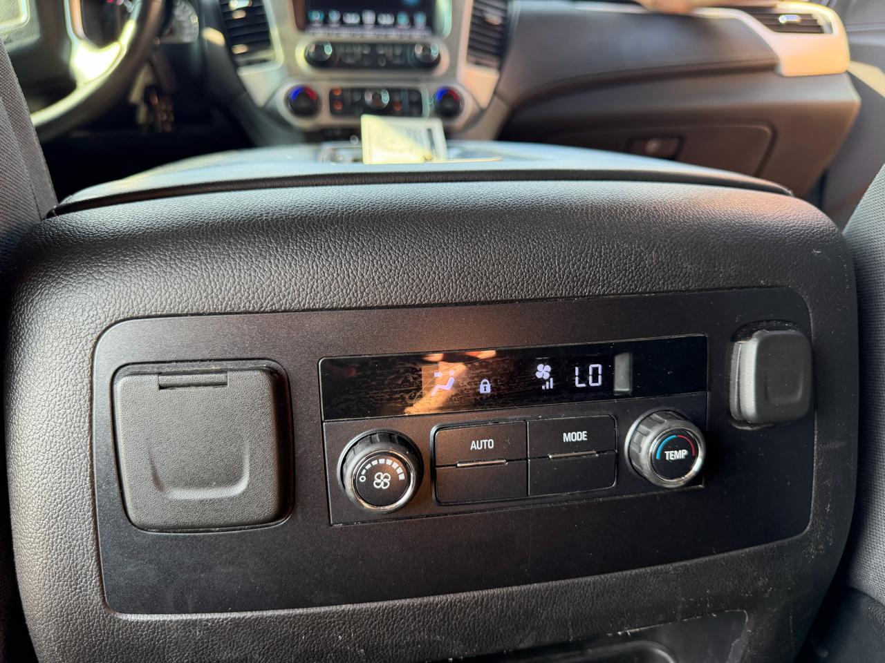 GMC Yukon SLE 4WD 2018