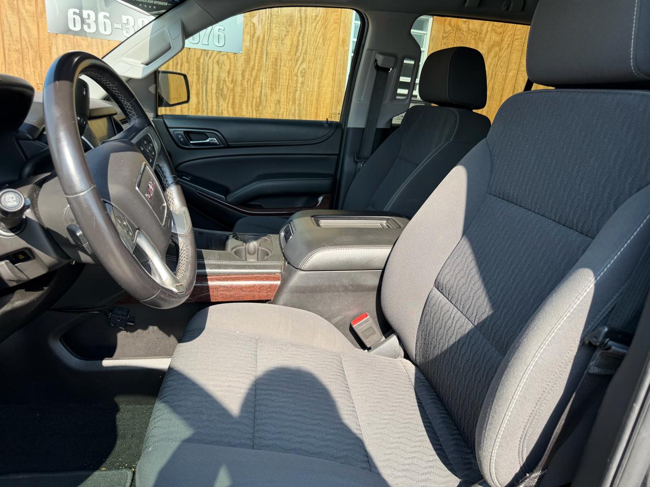 GMC Yukon SLE 4WD 2018
