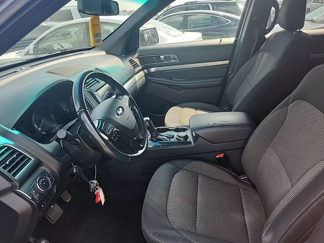 Ford Explorer XLT 4WD 2019