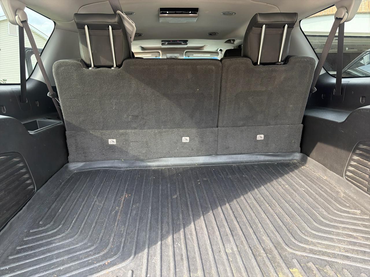 Chevrolet Suburban LT 4WD 2019