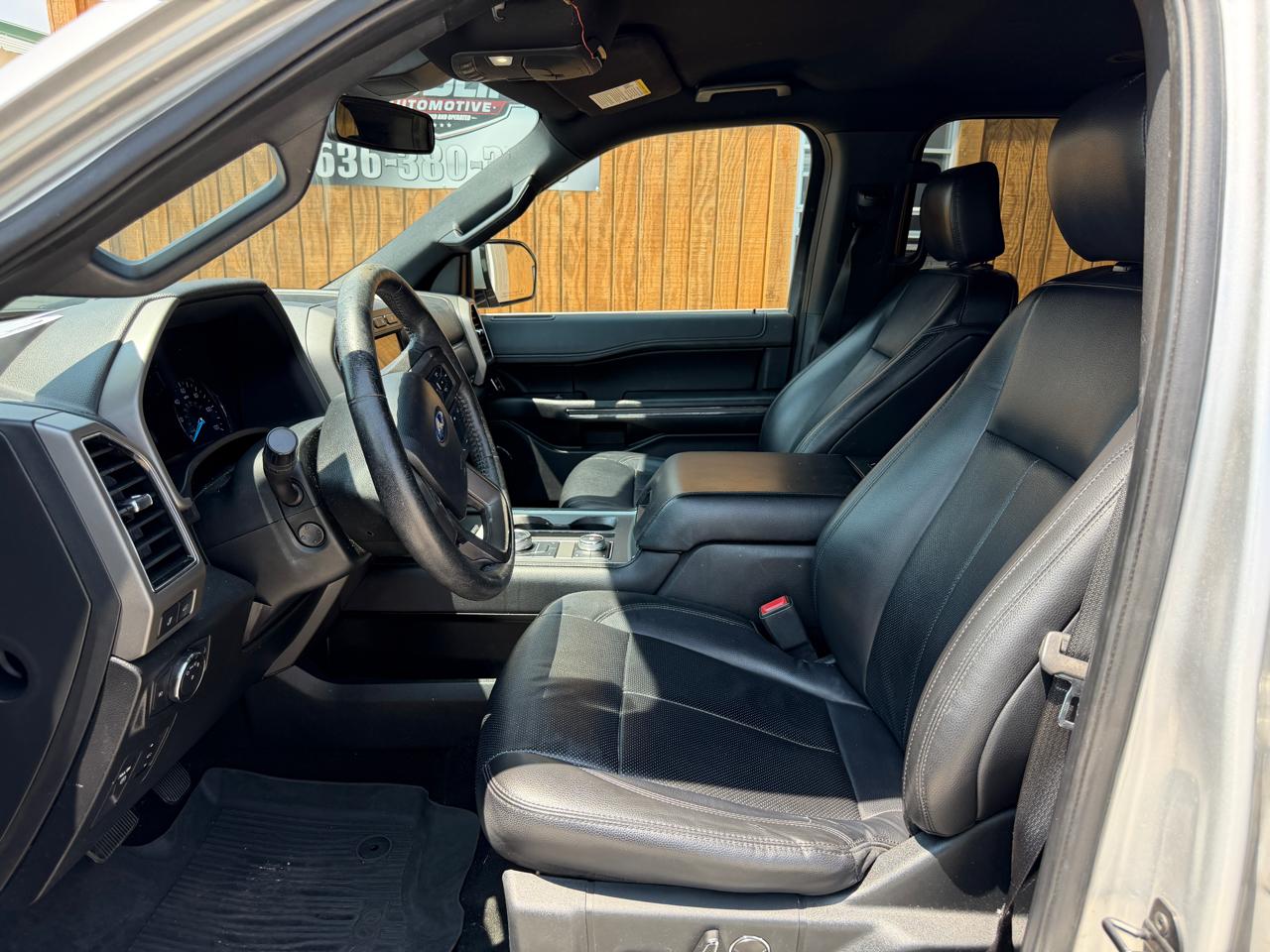 Ford Expedition XLT 4WD 2019
