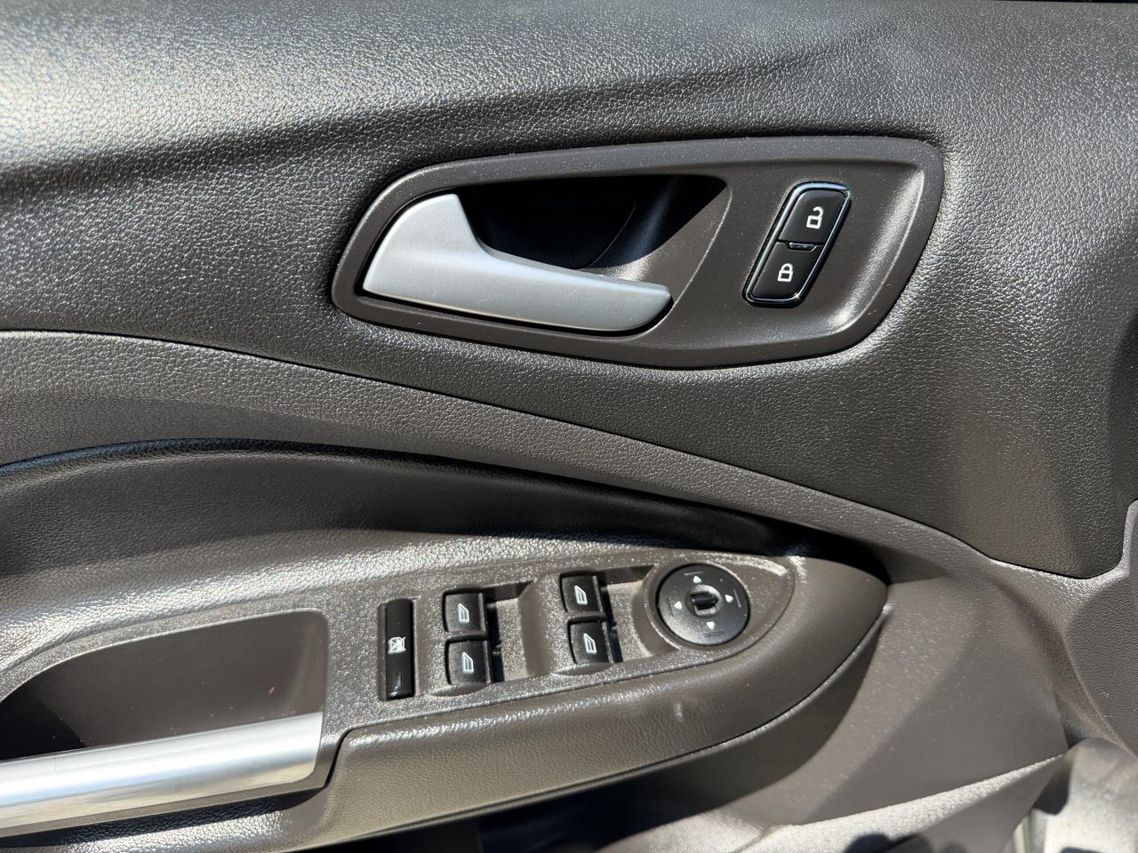 Ford Escape SE FWD 2013