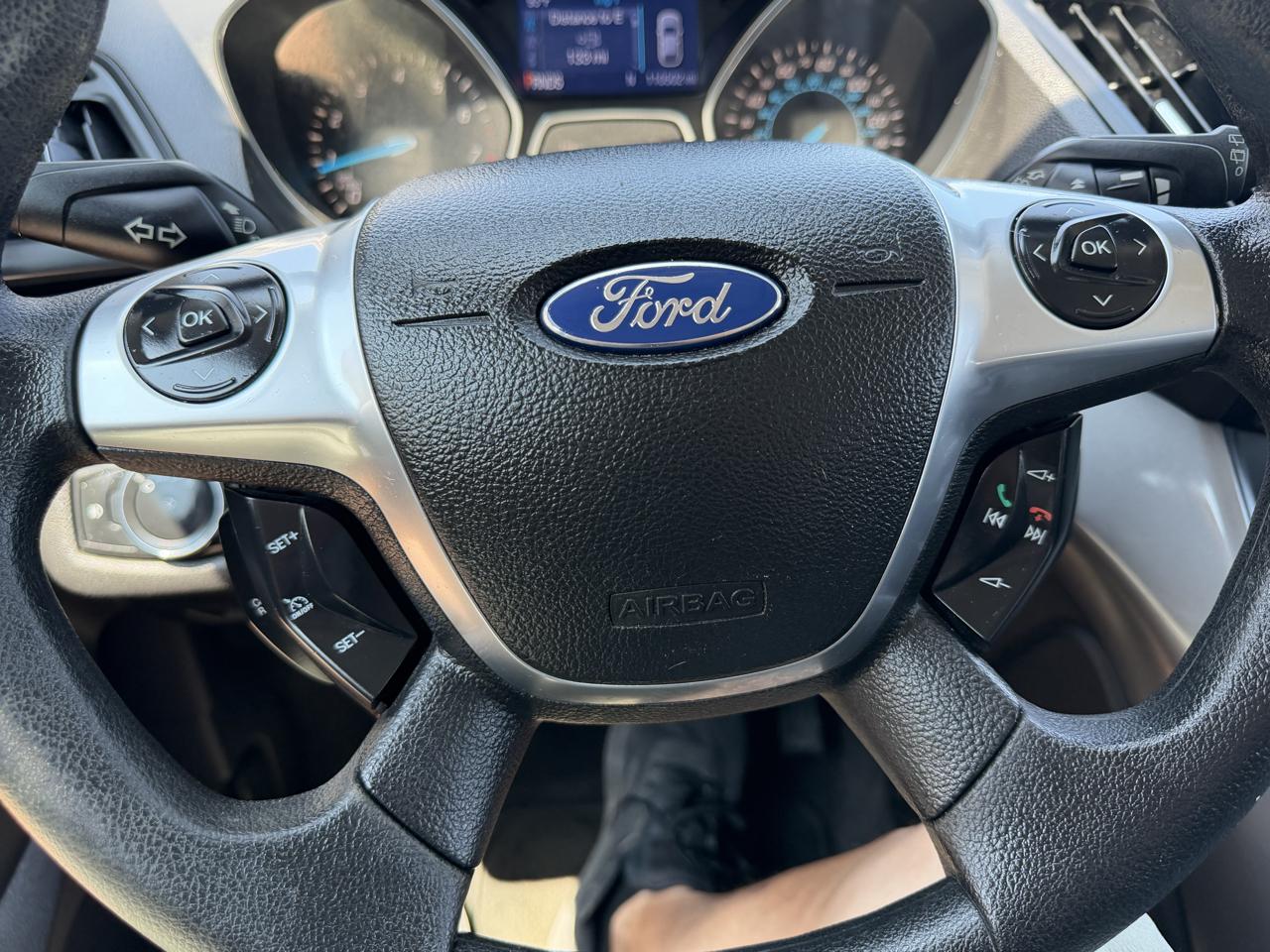 Ford Escape SE FWD 2013