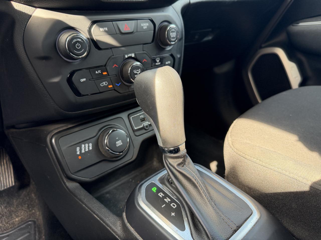 Jeep Renegade Latitude 4WD 2020