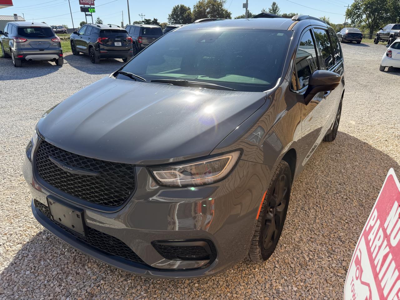 Chrysler Pacifica Touring L AWD 2023