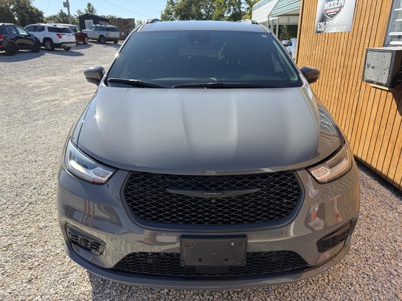 Chrysler Pacifica Touring L AWD 2023