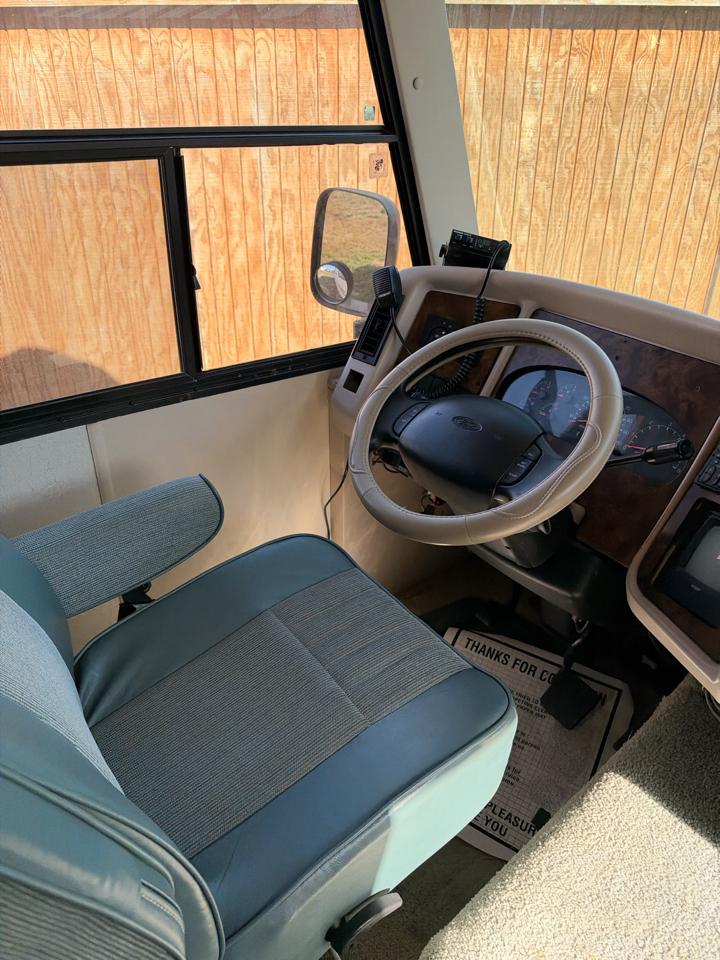 Ford Stripped Chassis Motorhome  1999