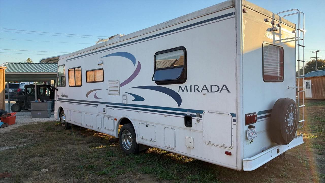 Ford Stripped Chassis Motorhome  1999