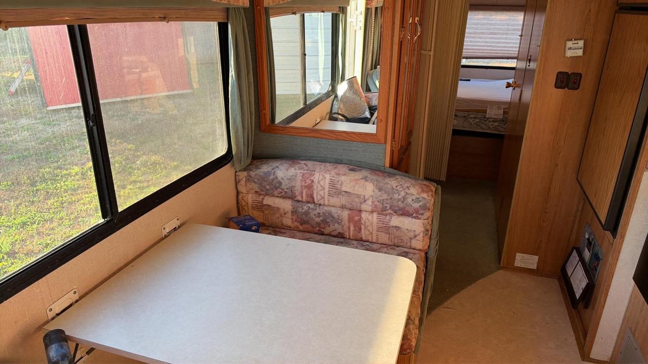 Ford Stripped Chassis Motorhome  1999