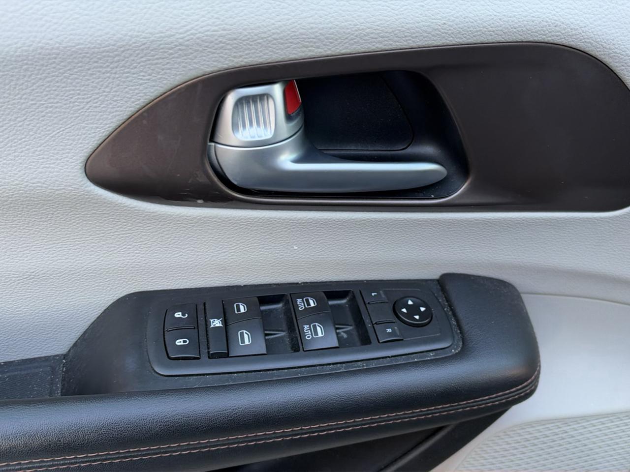 Chrysler Pacifica Touring Plus 2019