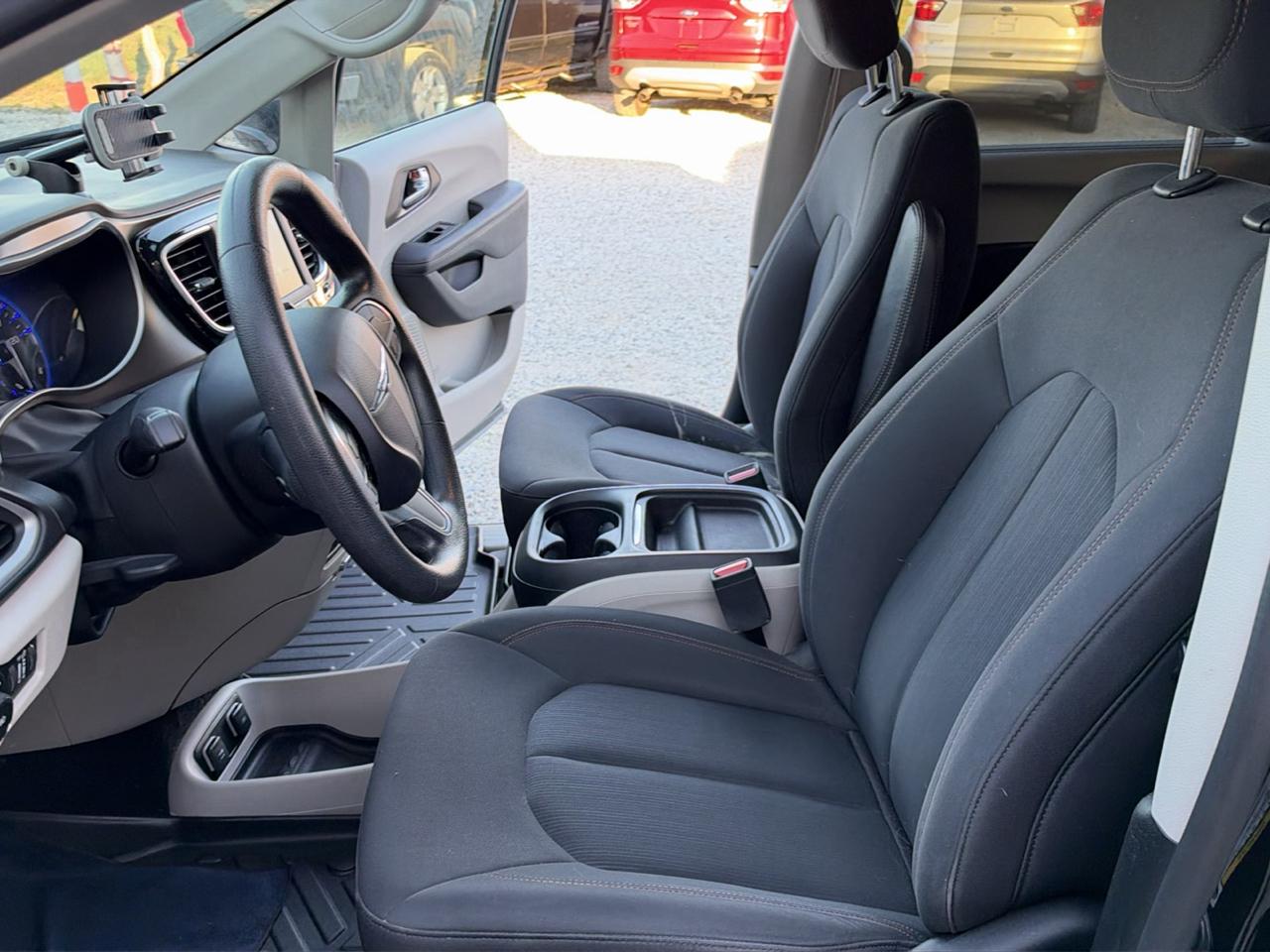 Chrysler Pacifica Touring Plus 2019