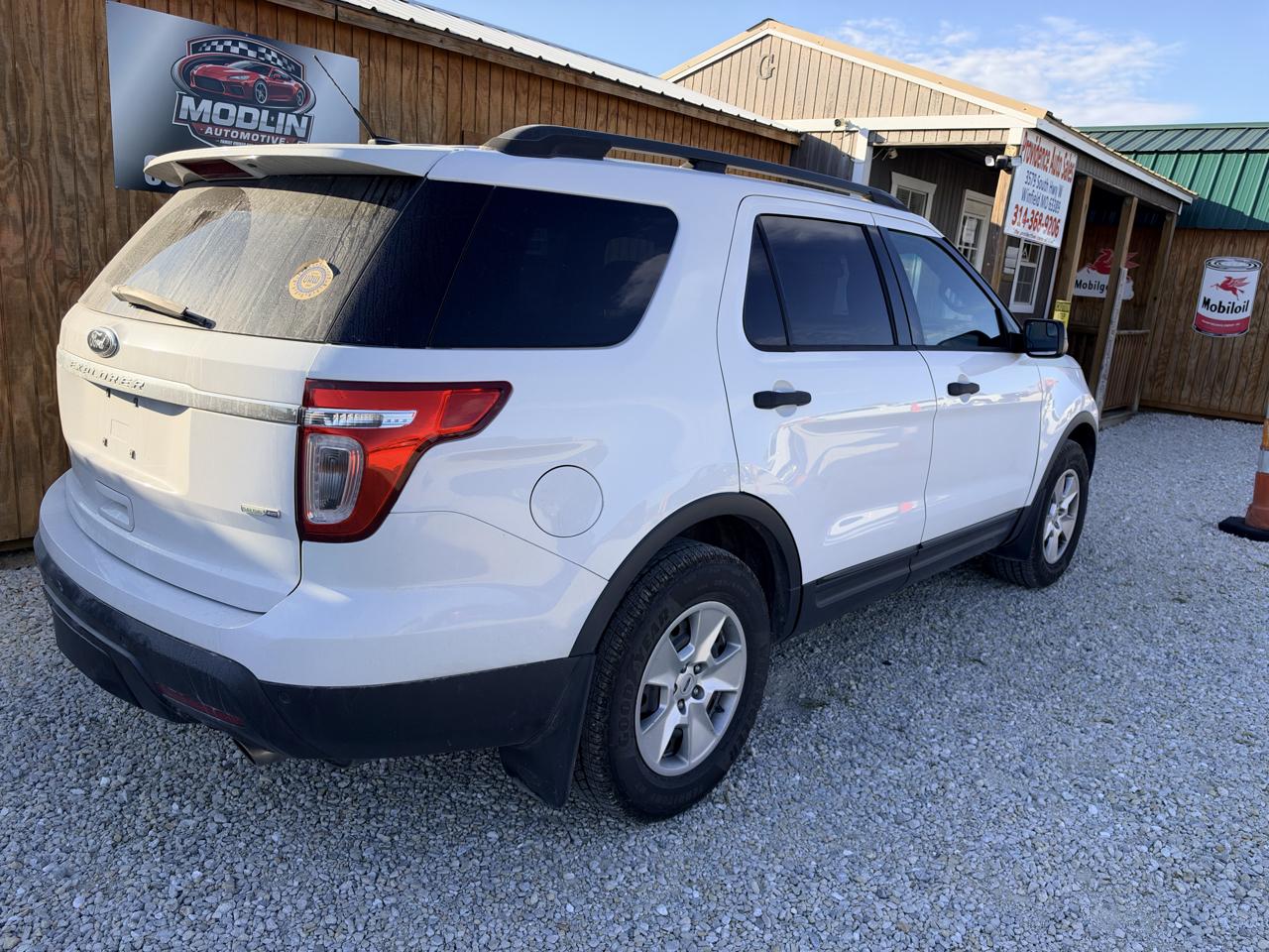 Ford Explorer Base 4WD 2013