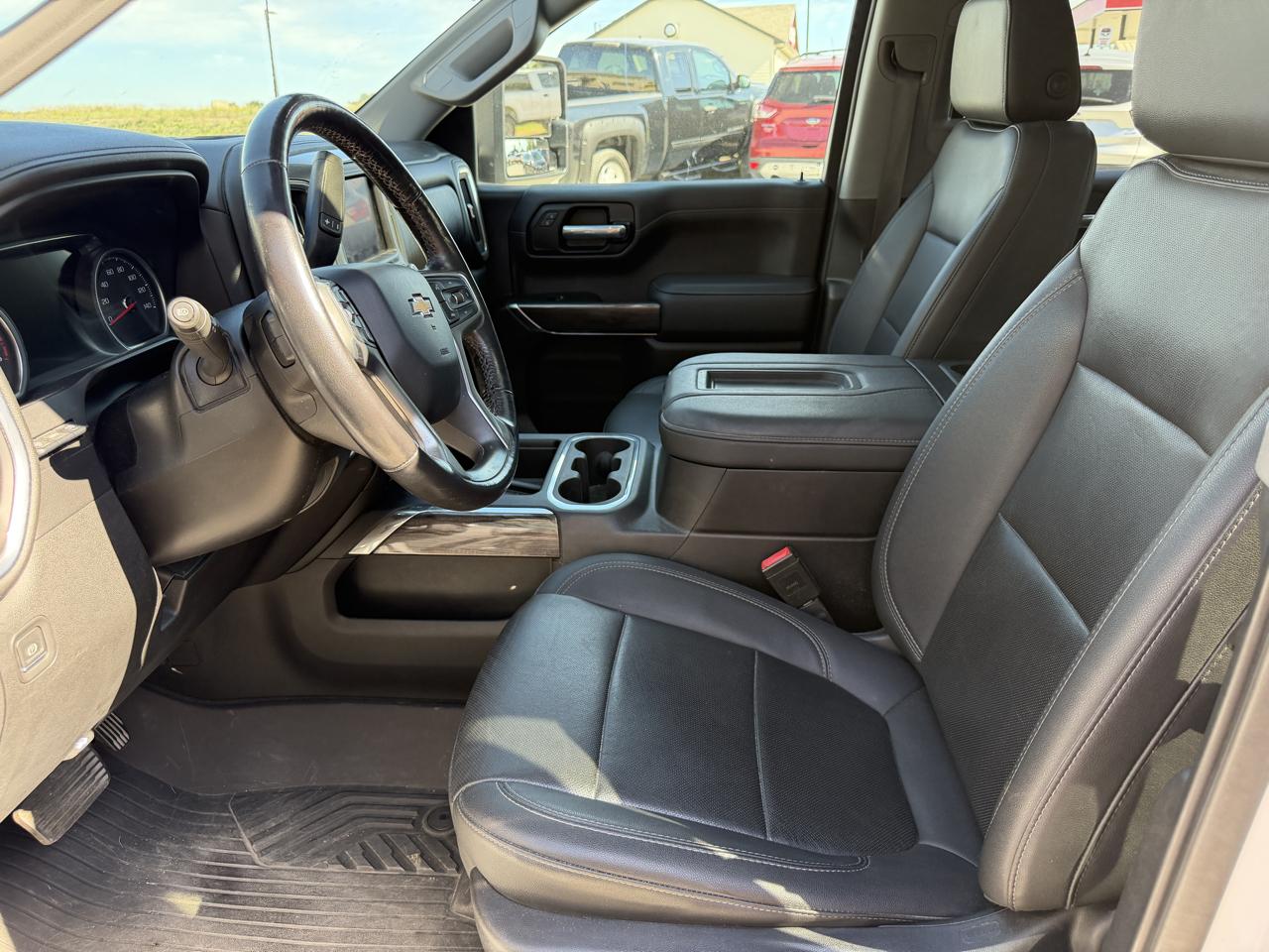 Chevrolet Silverado 1500 LTZ Crew Cab 4WD 2021