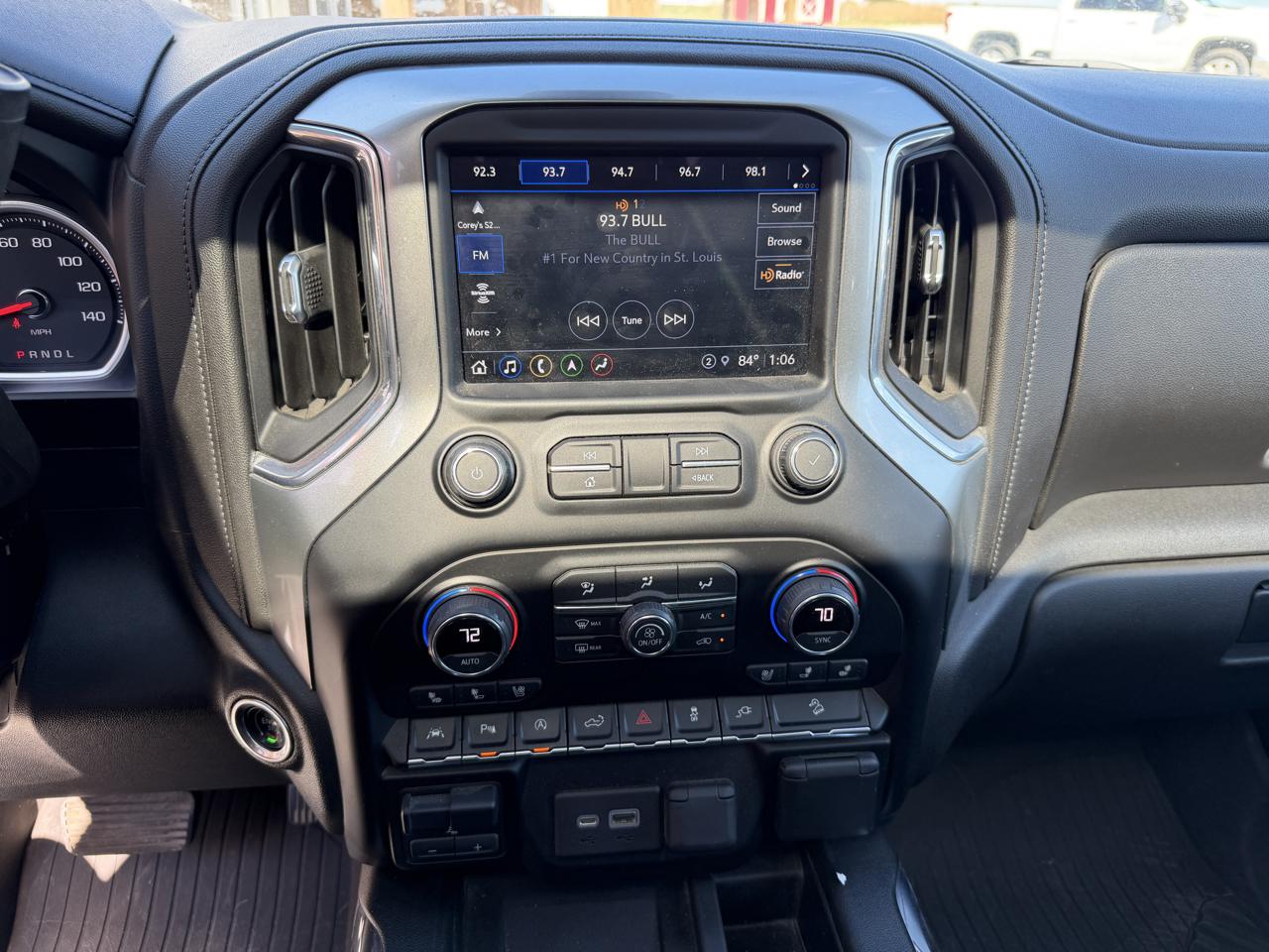 Chevrolet Silverado 1500 LTZ Crew Cab 4WD 2021