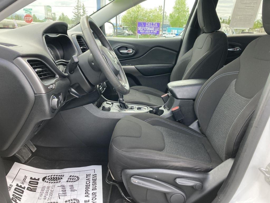 Jeep Cherokee Latitude 4WD 2020