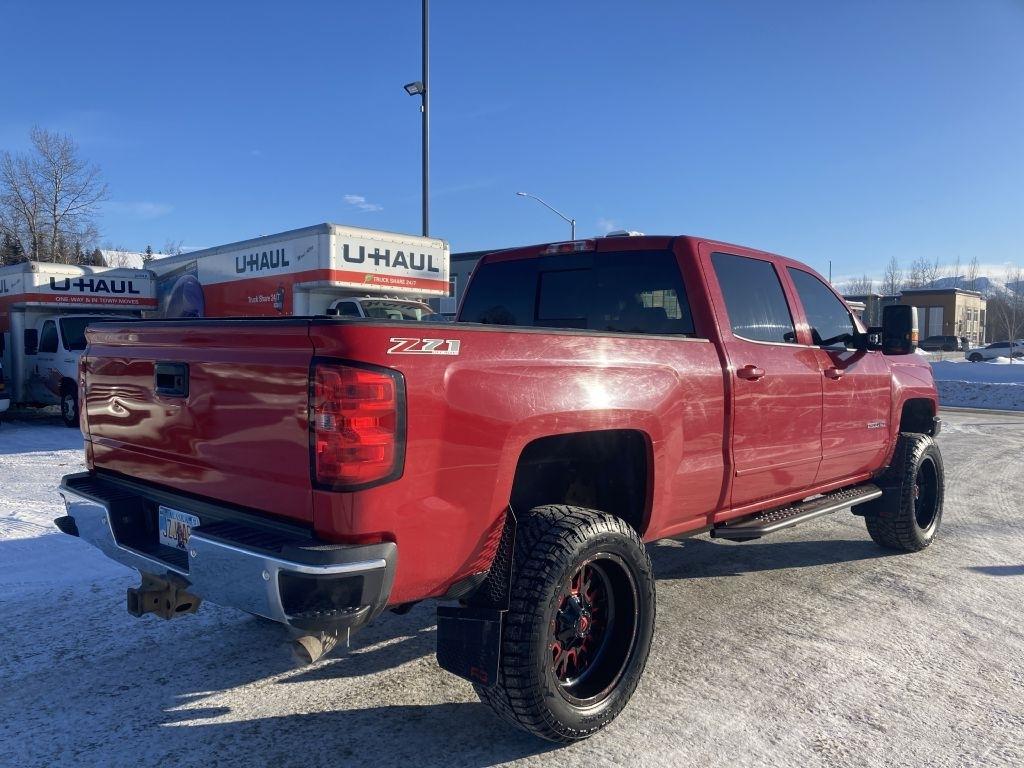 Chevrolet Silverado 2500HD LT Crew Cab 4WD 2015