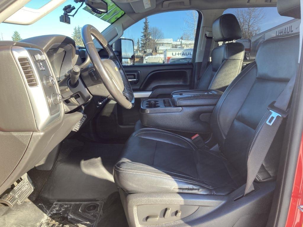 Chevrolet Silverado 2500HD LT Crew Cab 4WD 2015