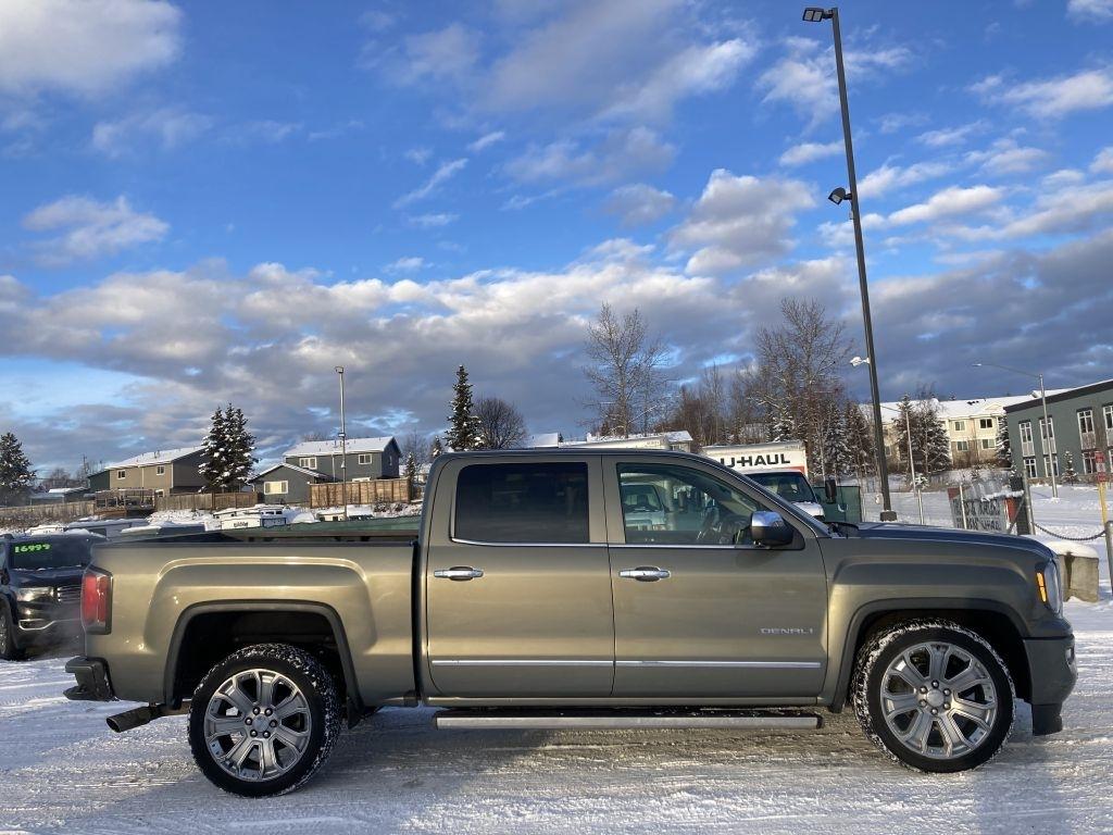 GMC Sierra 1500 Denali Crew Cab Long Box 4WD 2018
