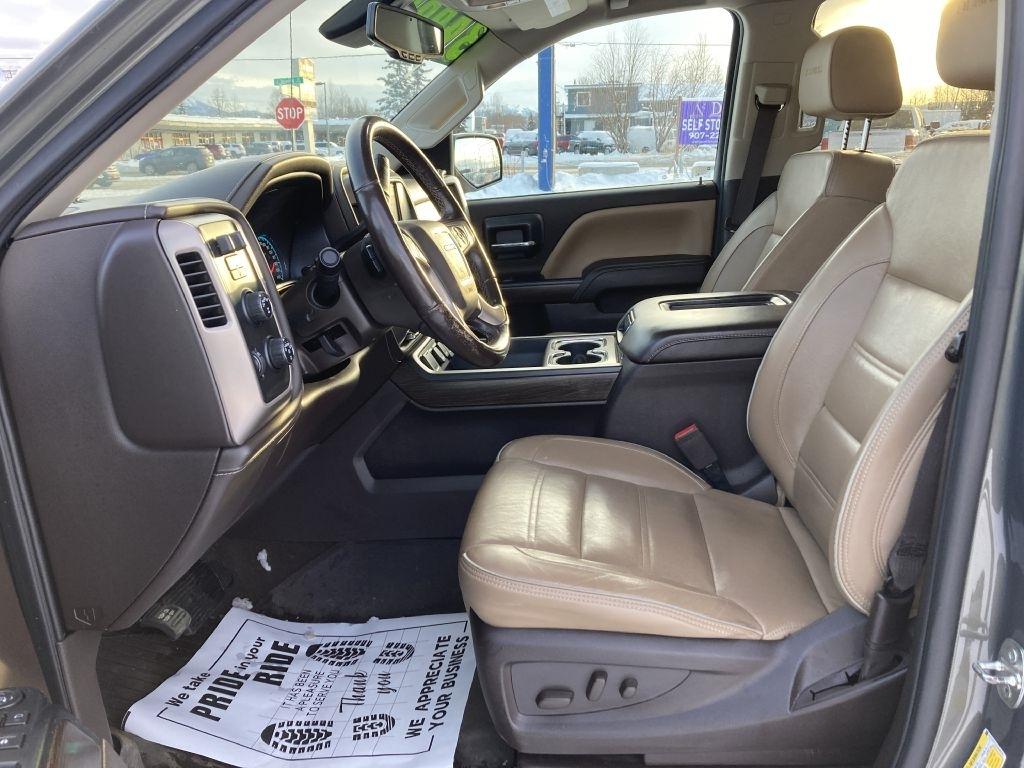 GMC Sierra 1500 Denali Crew Cab Long Box 4WD 2018
