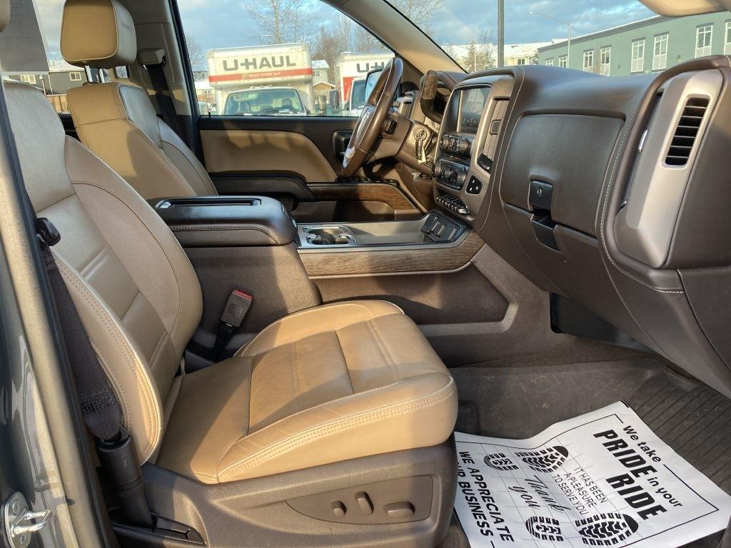 GMC Sierra 1500 Denali Crew Cab Long Box 4WD 2018