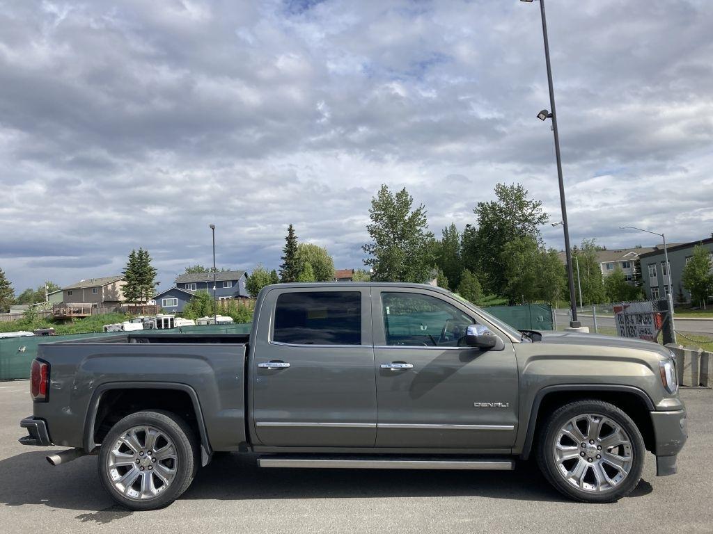 GMC Sierra 1500 Denali Crew Cab Long Box 4WD 2018