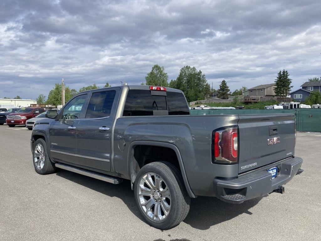 GMC Sierra 1500 Denali Crew Cab Long Box 4WD 2018