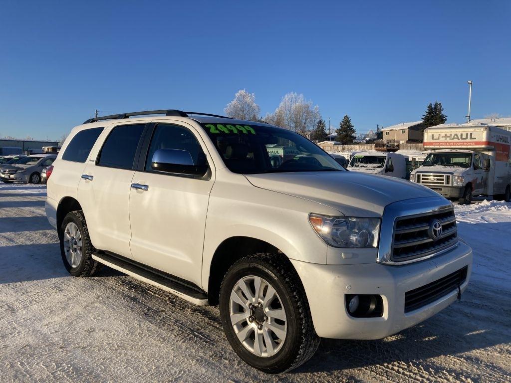 Toyota Sequoia Plantium 4WD 2014