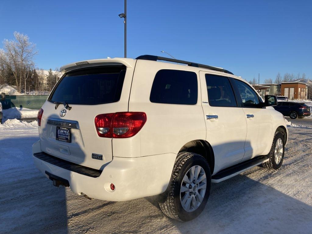 Toyota Sequoia Plantium 4WD 2014