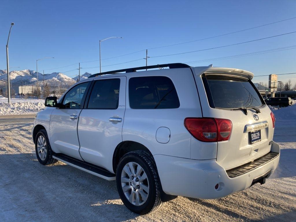 Toyota Sequoia Plantium 4WD 2014