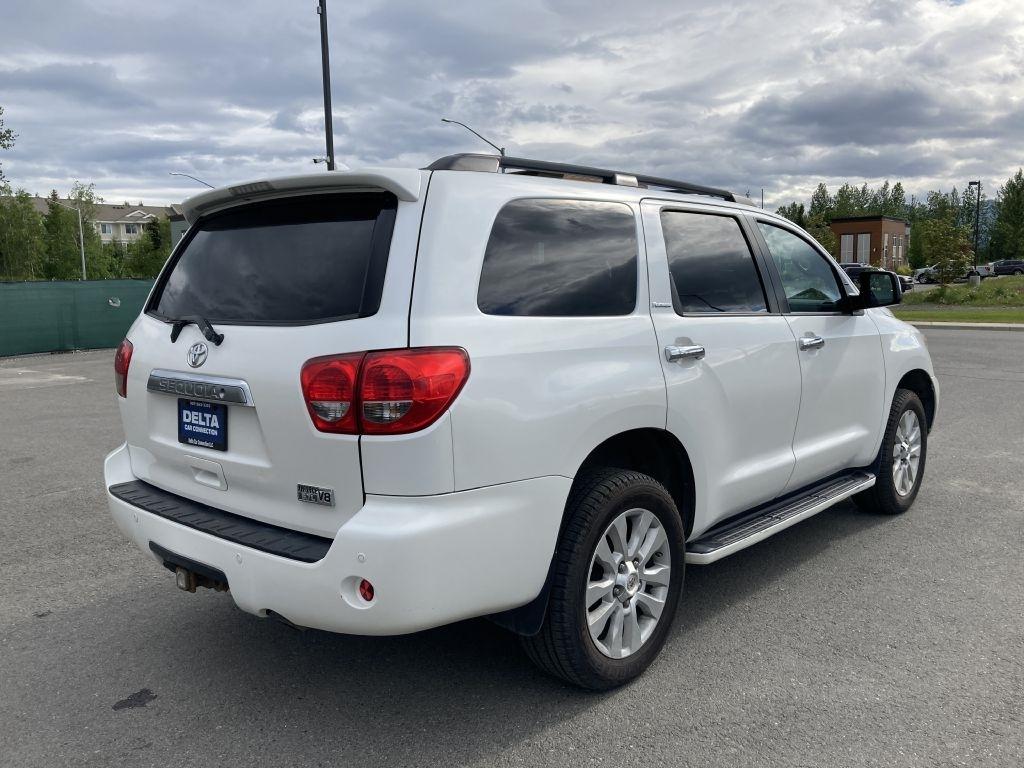Toyota Sequoia Plantium 4WD 2014