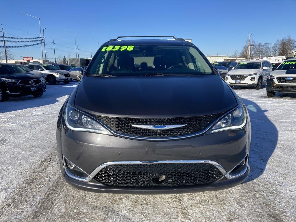 Chrysler Pacifica Limited 2018