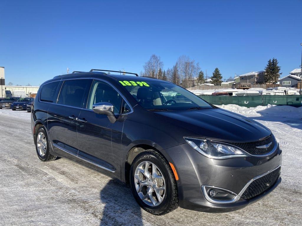 Chrysler Pacifica Limited 2018