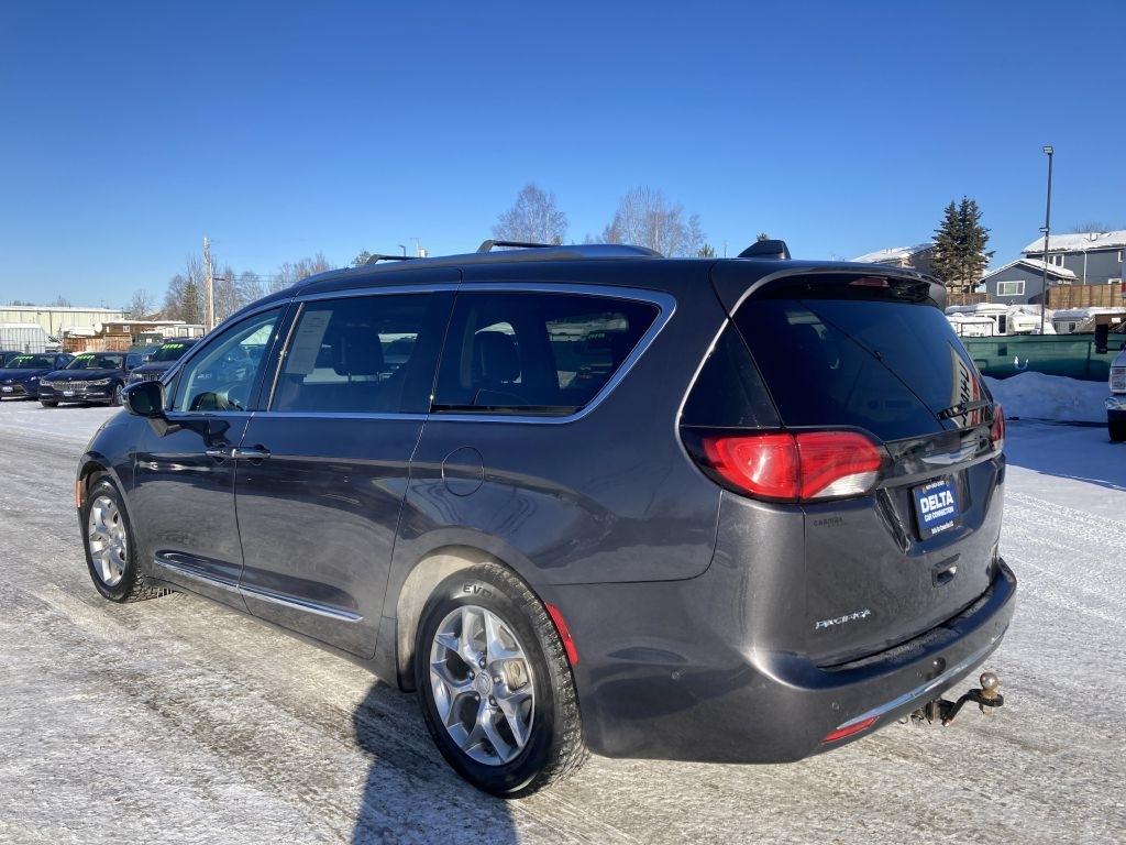 Chrysler Pacifica Limited 2018