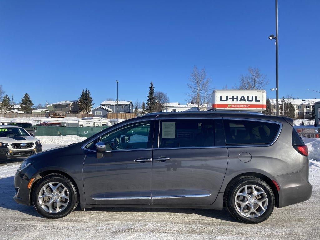Chrysler Pacifica Limited 2018
