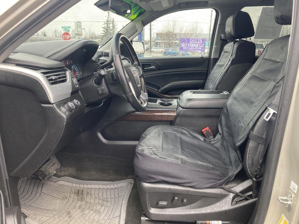 GMC Yukon XL SLT 4WD 2017