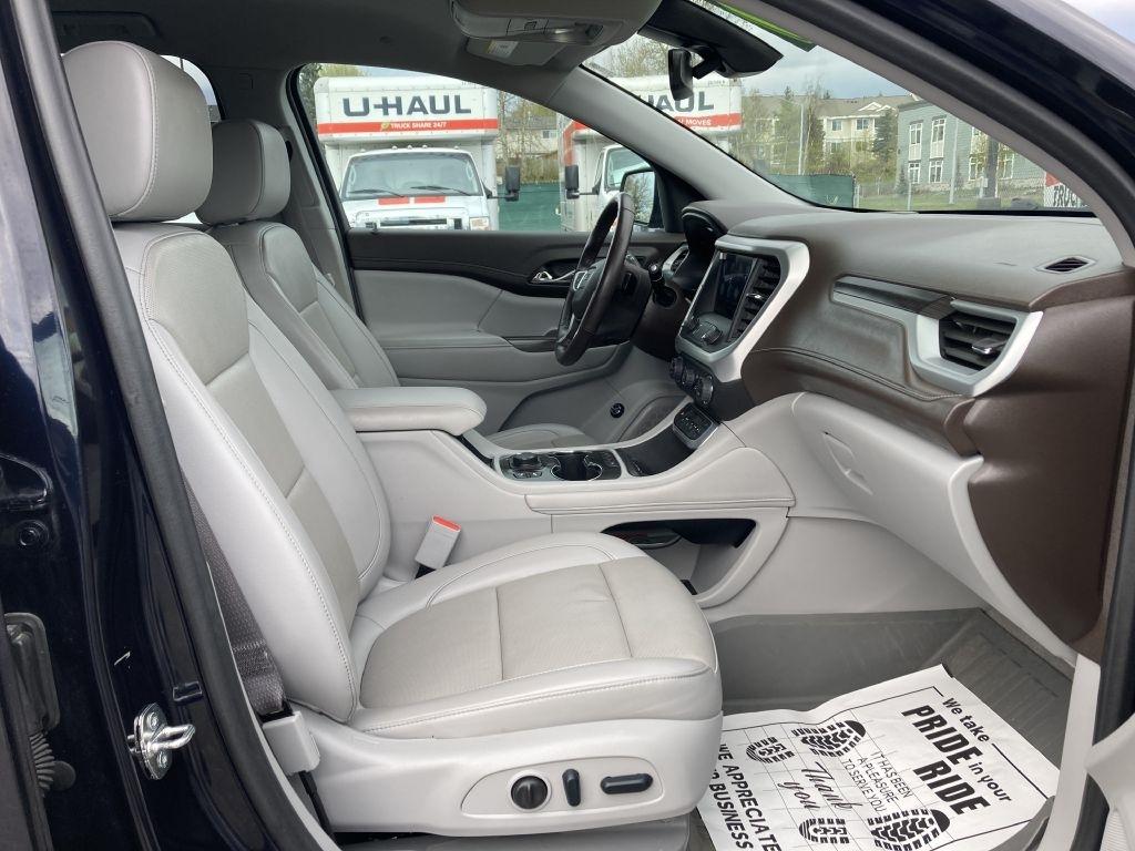 GMC Acadia SLT AWD 2022