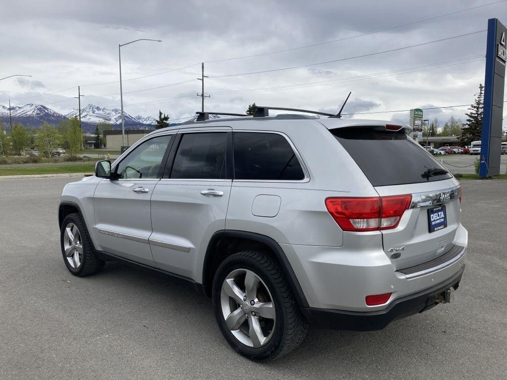 Jeep Grand Cherokee Overland 4WD 2011