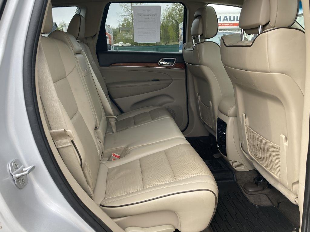 Jeep Grand Cherokee Overland 4WD 2011