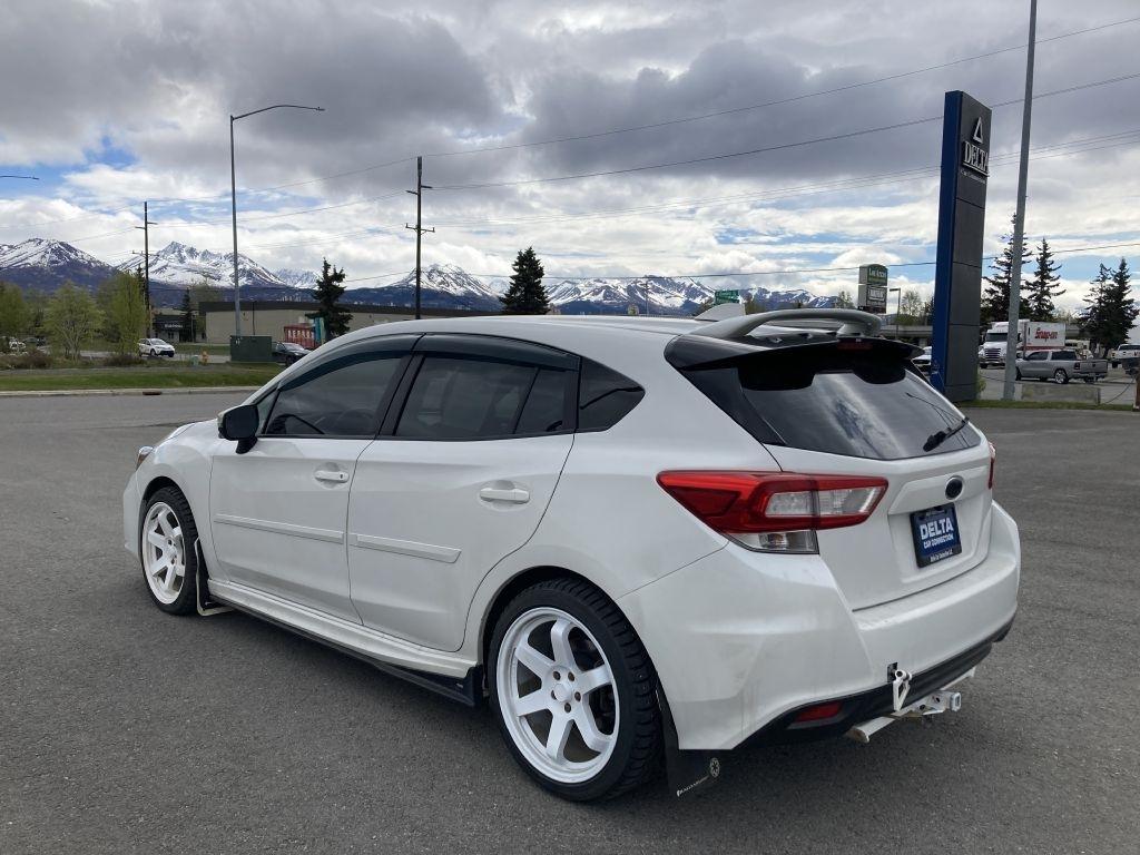 Subaru Impreza 2.0i Sport CVT 5-Door 2018