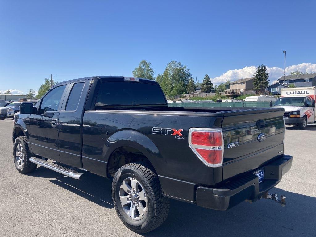 Ford F-150 XL SuperCab 8-ft. Bed 4WD 2013