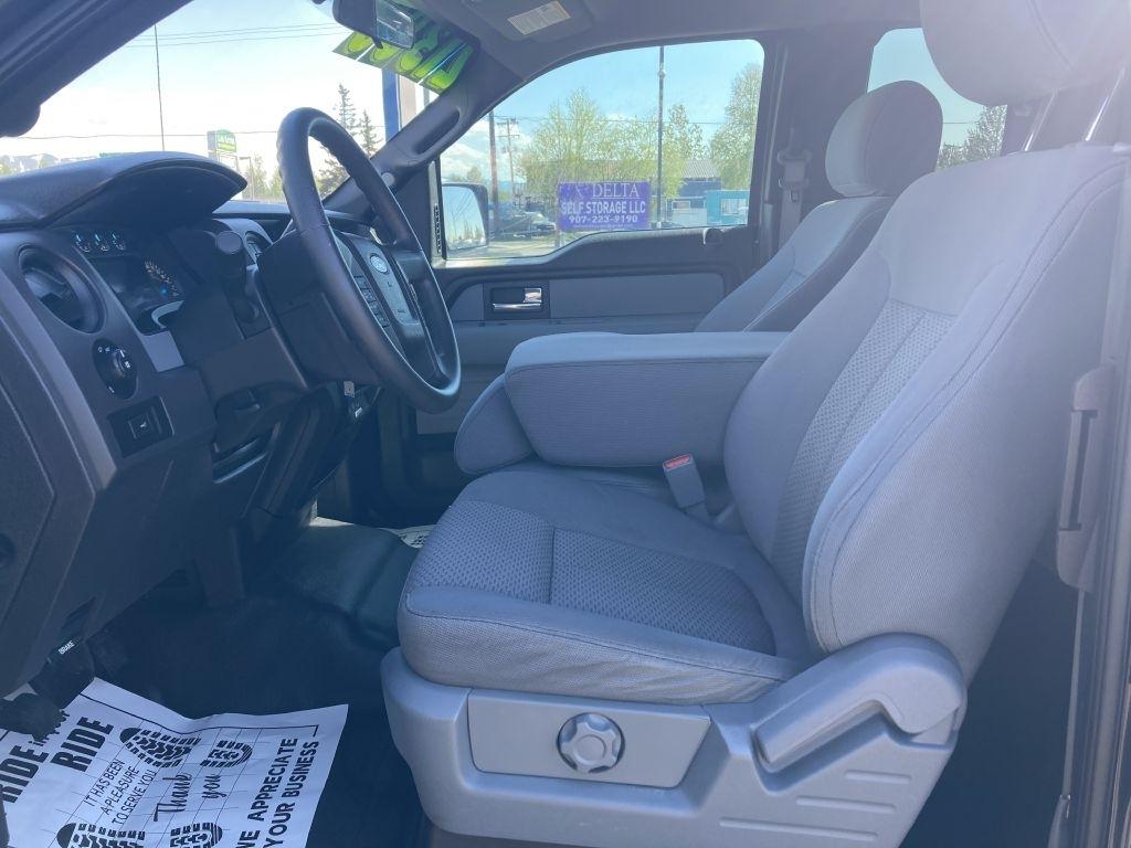 Ford F-150 XL SuperCab 8-ft. Bed 4WD 2013