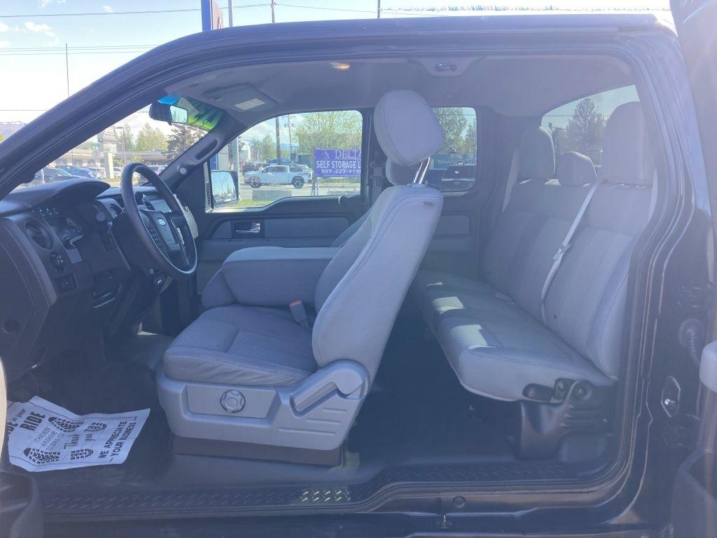 Ford F-150 XL SuperCab 8-ft. Bed 4WD 2013