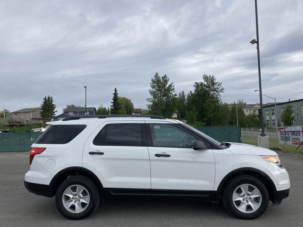 Ford Explorer Base 4WD 2013