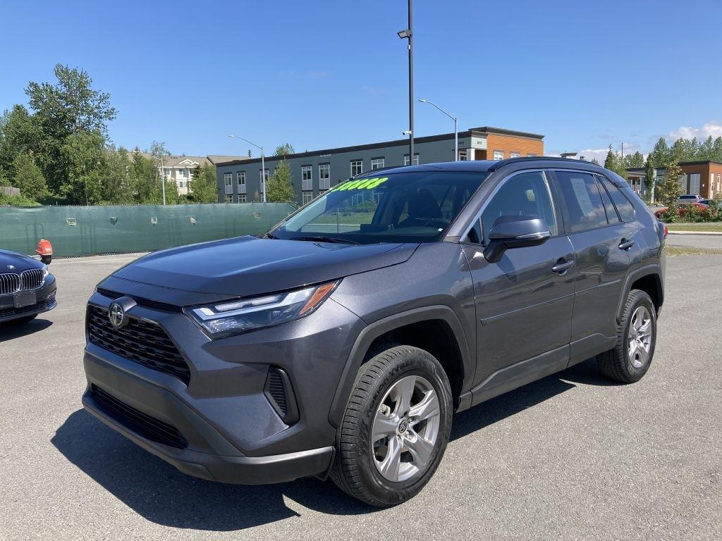 Toyota RAV4 XLE AWD 2025